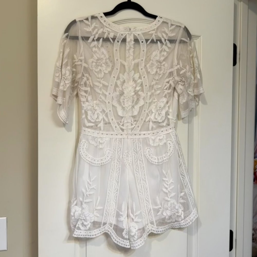 Bohemian Embroidered Lace Romper Size M - Picture 5 of 5